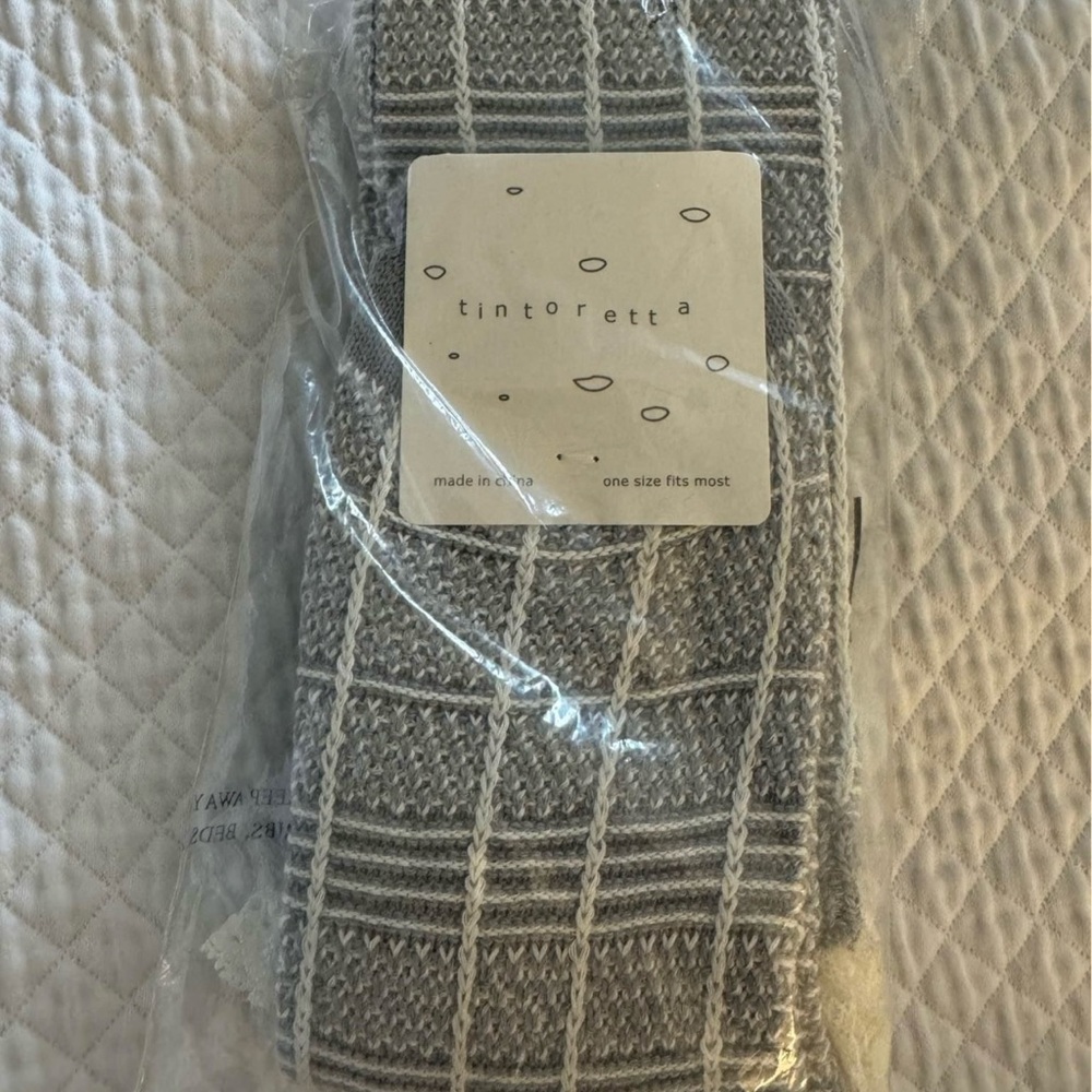 Tintoretta Gray Grid Knee High Socks